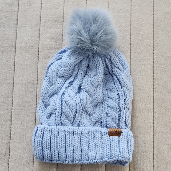 Redess Accessories - Cozy Blue Knit Pom-Pom Hat
